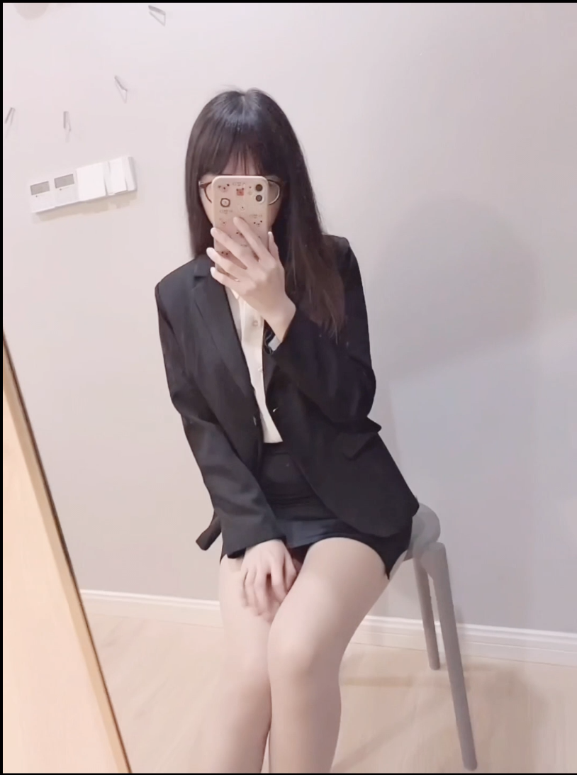 眼镜口罩妹合集