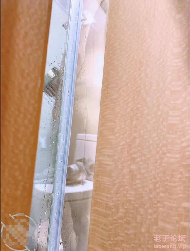 [合法萝莉]
[转载搬运] 【新速片遞】 海角社区兄妹乱伦大神经常偷窥妹妹洗澡入… [2v+50p+300m][百度盘]