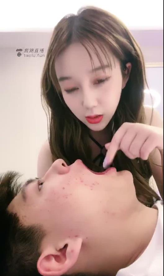 M向福利视频_樱桃大大 樱桃小S 合集打包