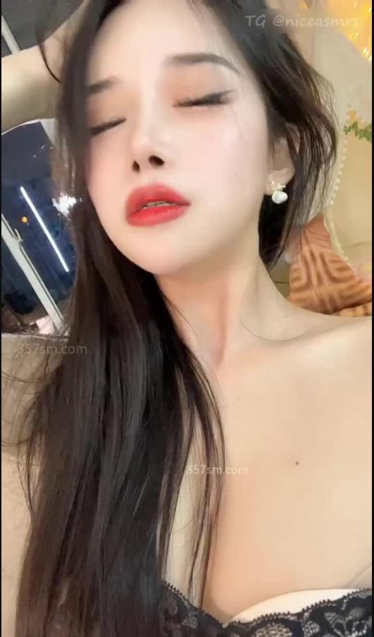 小恩雅 剧情福利 手机视频帮男友